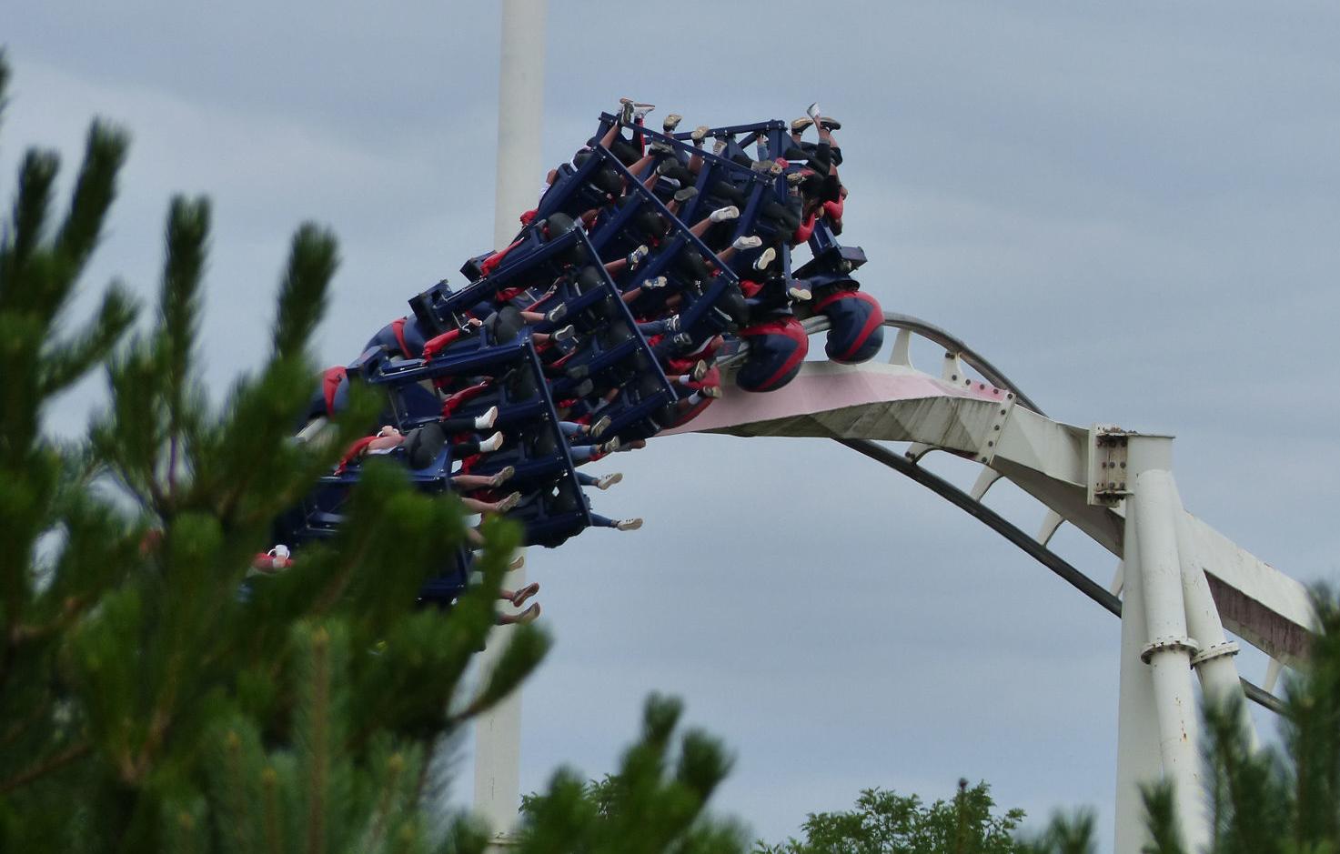 Featured image of post The Monster - De Walygator à Gröna Lund, portrait de l’Inverted coaster